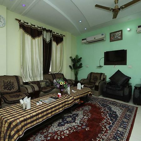 Hotel Deep Palace Jind 外观 照片