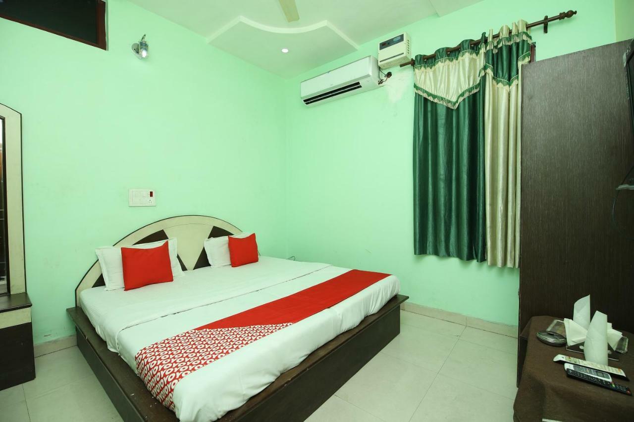 Hotel Deep Palace Jind 外观 照片